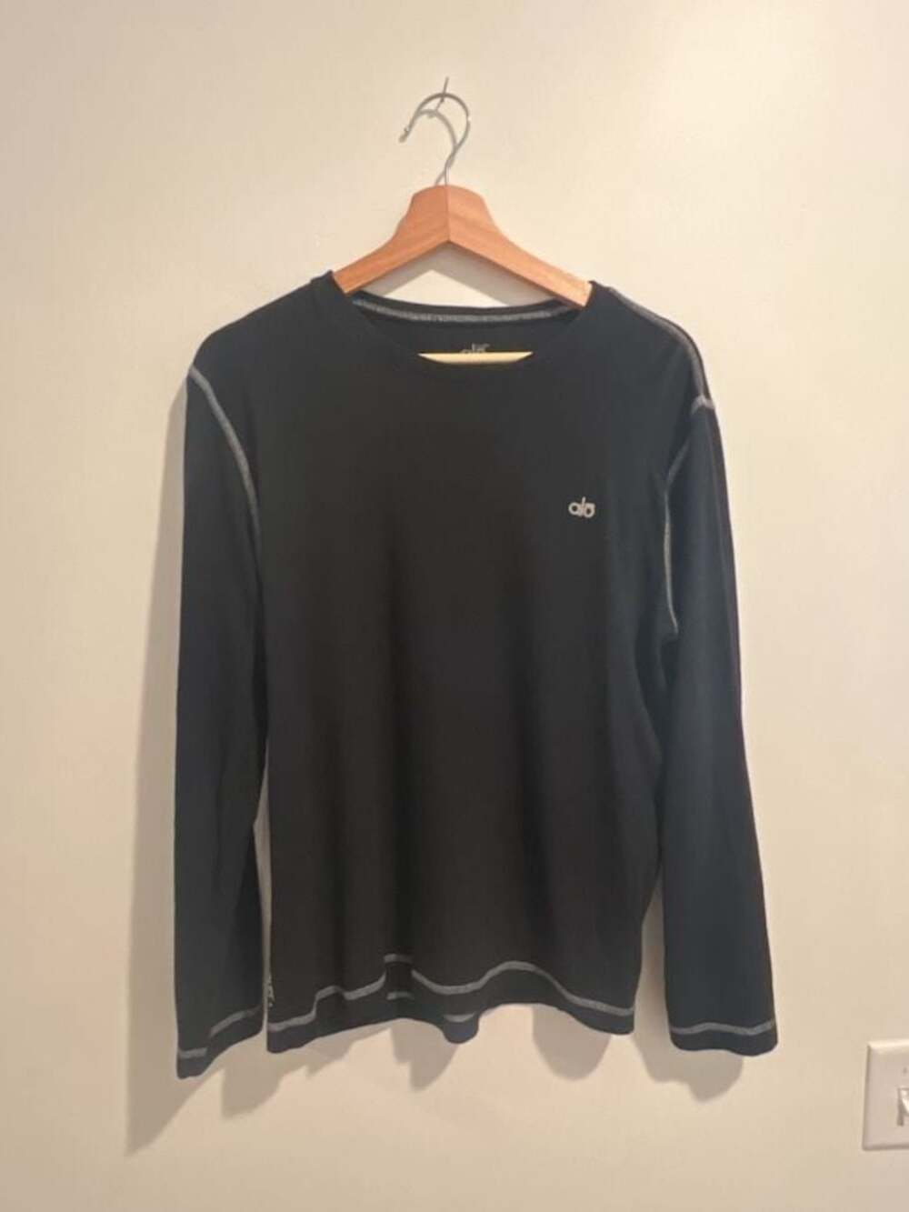 ALO CoolFit Long Sleeve Thermal Top - Black
